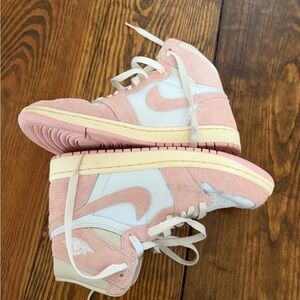Nike Women's Jordan 1 Retro High